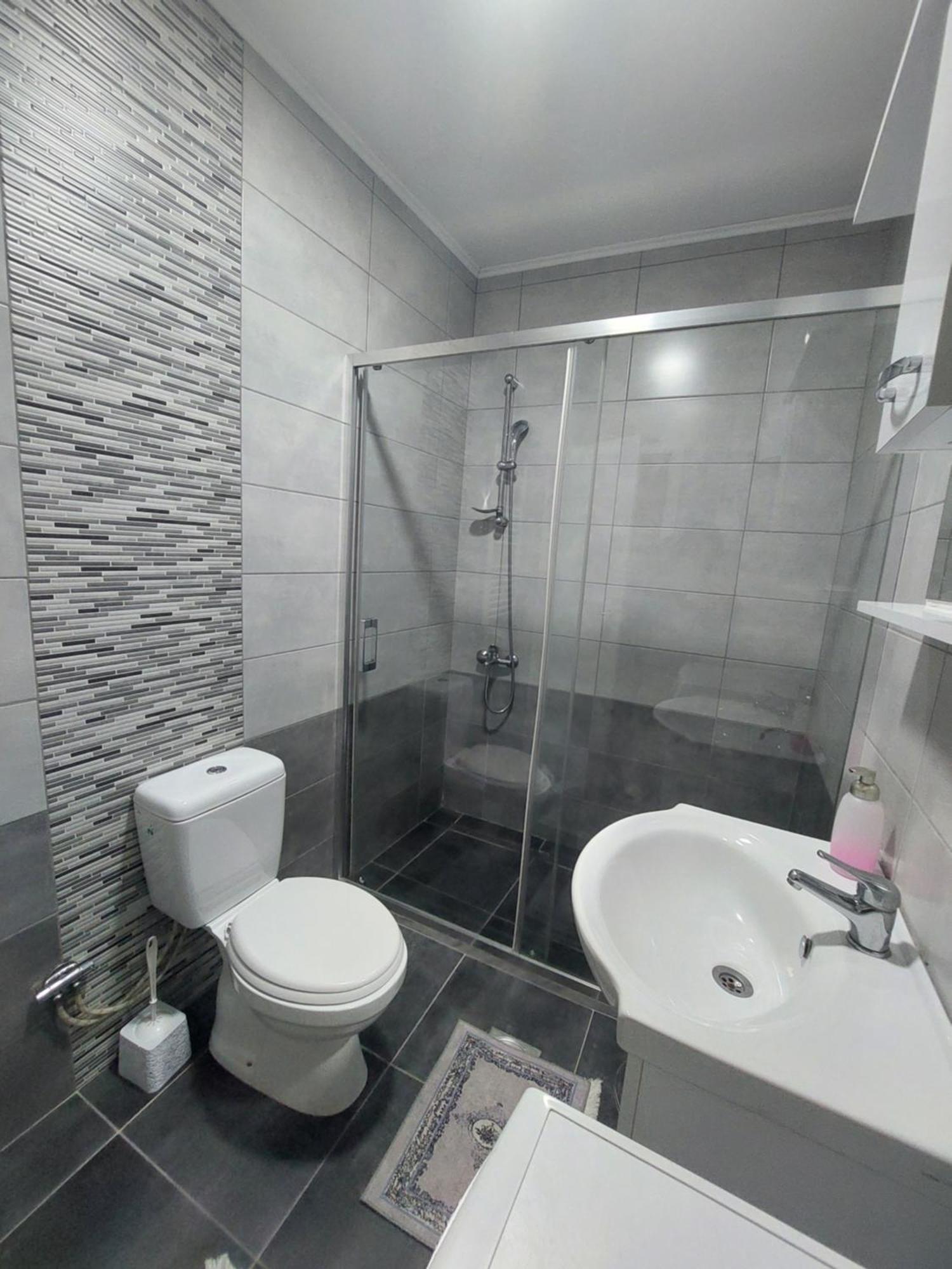 Private Apartments Prishtina Приштина Экстерьер фото