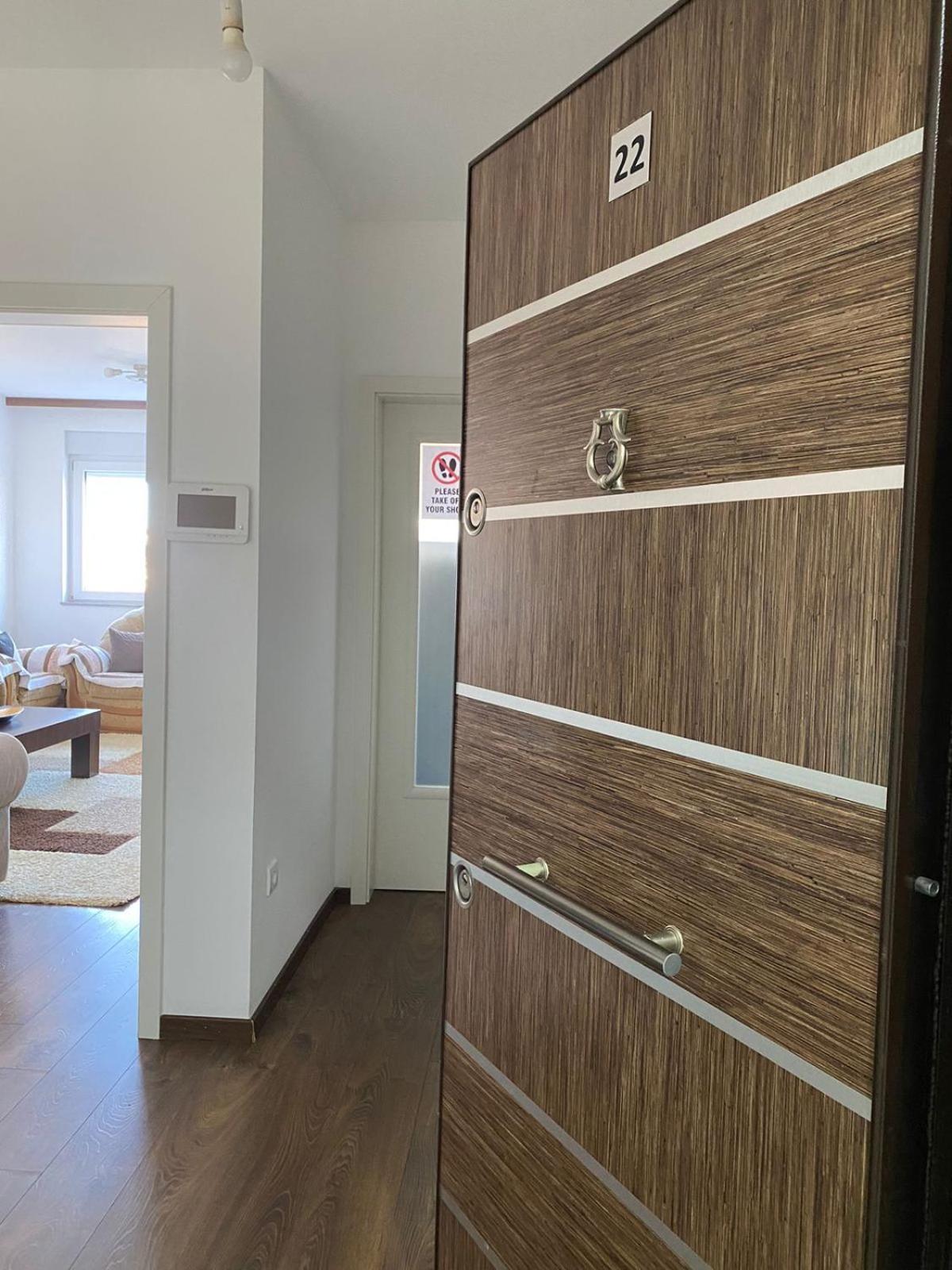 Private Apartments Prishtina Приштина Экстерьер фото